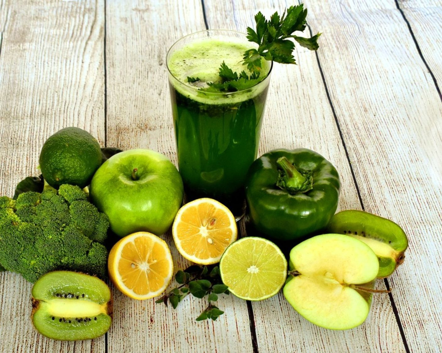 Smoothie ve Meyve Suyu Barımız